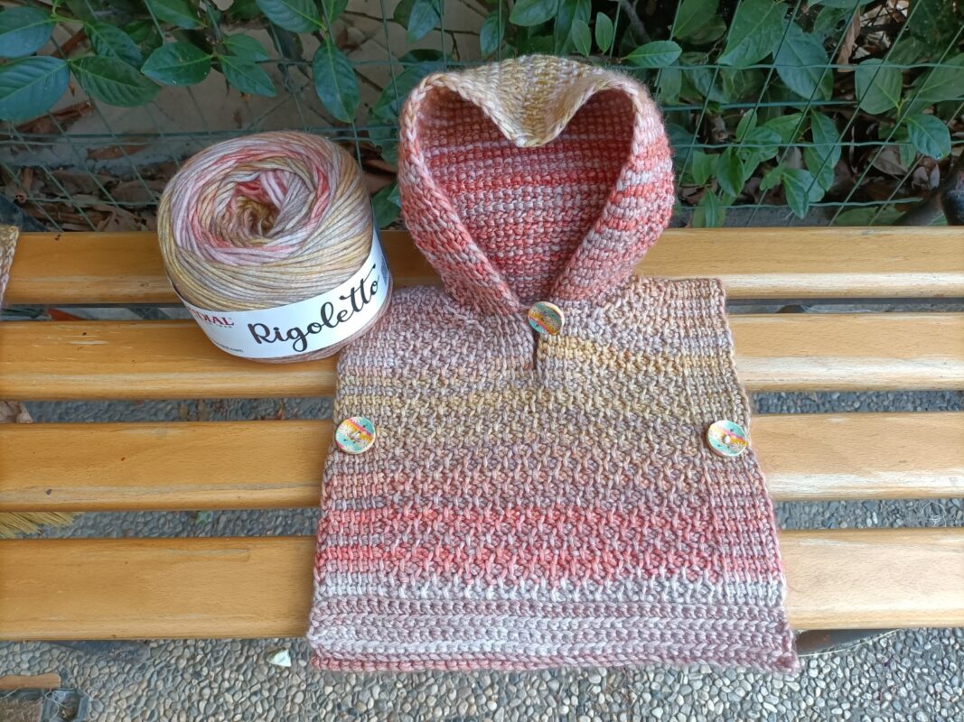 Tutorial Gilet Poncho con Cappuccio ad Uncinetto Tunisino - Acu et